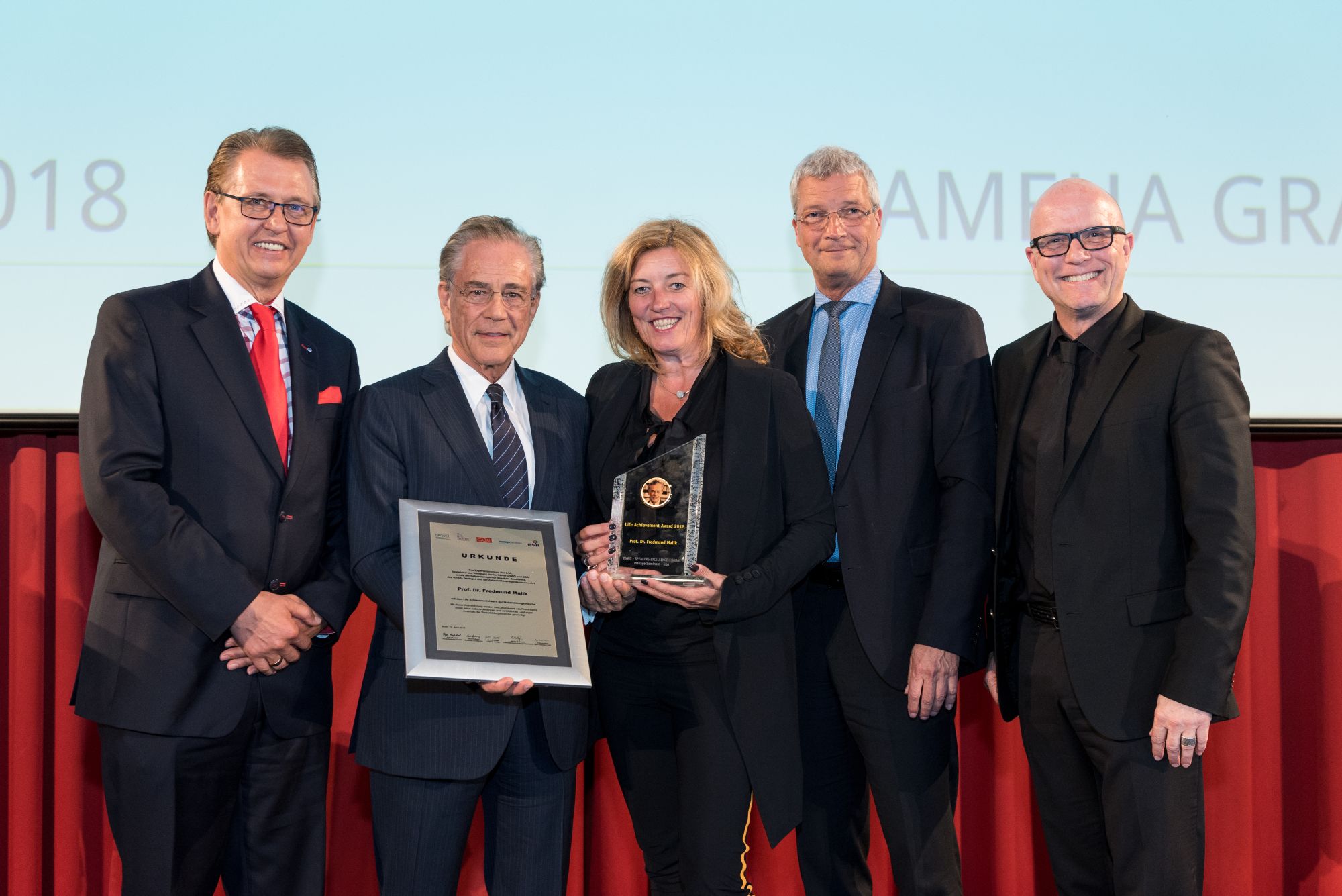 v.l.n.r. Gerd Kulhavy, Fredmund Malik, Nicole Bußmann, AndréJünger, Andreas Buhr