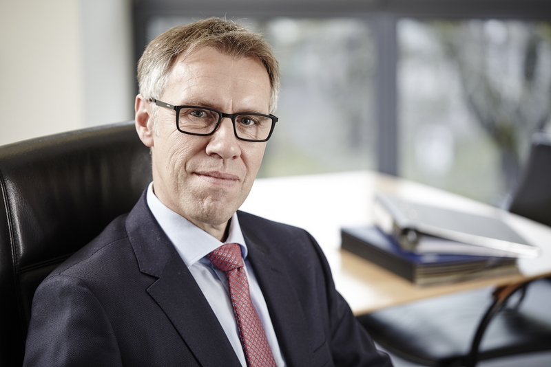 Dr. Dirk Wölwer (Bildquelle: dr. gawlitta (BDU)) Dr. Dirk Wölwer (Bildquelle: dr. gawlitta (BDU))