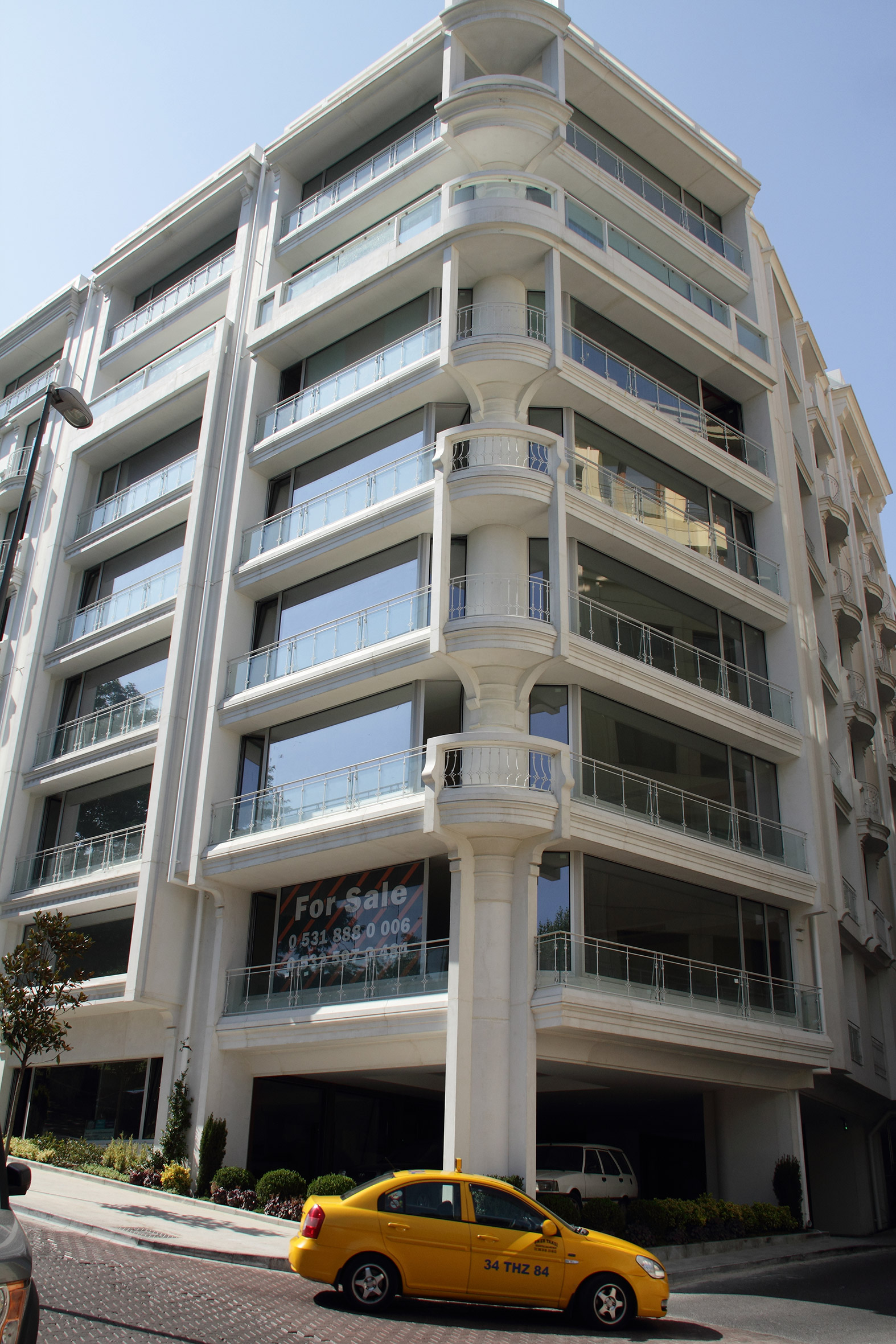 Gute Investition mit stolzer: Platzsparendes und sicheres Parkhaussystem (Bildquelle: STOPA Anlagenb Gute Investition mit stolzer: Platzsparendes und sicheres Parkhaussystem (Bildquelle: STOPA Anlagenb