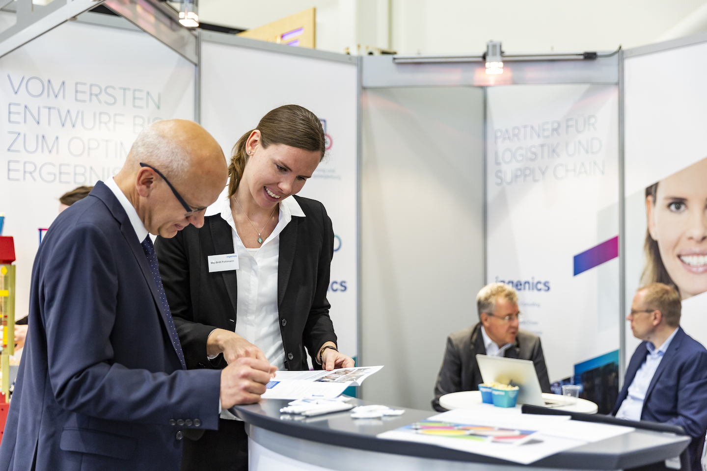 Maj-Britt Pohlmann, Ingenics AG, auf der CeMAT 2018 in Hannover (Bildquelle: Claudia Levetzow/Ingeni