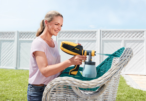 Eva Brenner testet FLEXiO von WAGNER (Bildquelle: WAGNER)