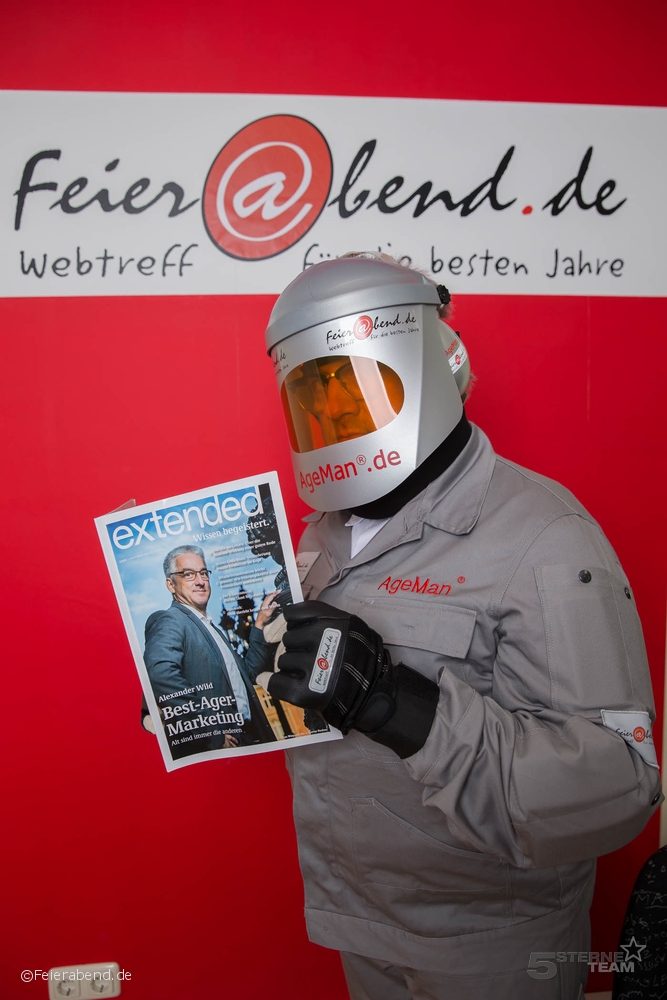 Feierabend.de Chef Alexander Wild wirbt für mehr Toleranz im Umgang mit Senioren. (Bildquelle: feier Feierabend.de Chef Alexander Wild wirbt für mehr Toleranz im Umgang mit Senioren. (Bildquelle: feier