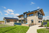 Das neue Musterhaus von Baufritz erinnert an bewährte frühere Wohntraditionen