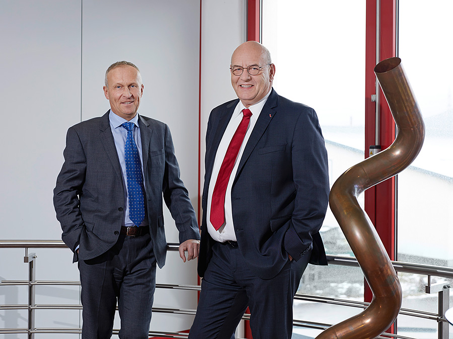 Die beiden Geschäftsführer Ludger Bludau (l.) und Gerd Nöker (r.) gründeten 1988 transfluid. (Bildqu Die beiden Geschäftsführer Ludger Bludau (l.) und Gerd Nöker (r.) gründeten 1988 transfluid. (Bildqu