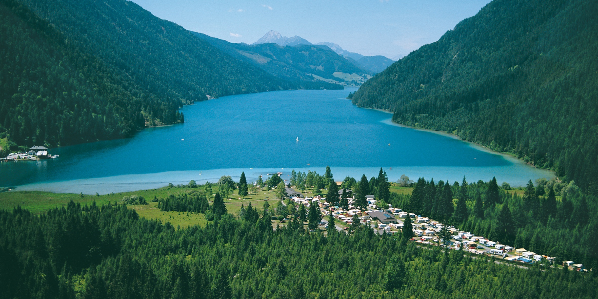 Campingurlaub am idyllischen Weissensee. (Foto: Ronacher/ campingsterne.at) Campingurlaub am idyllischen Weissensee. (Foto: Ronacher/ campingsterne.at)
