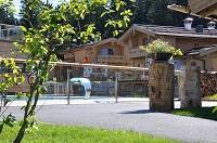 Blick auf chalets (INNs Holz) Blick auf chalets (INNs Holz)