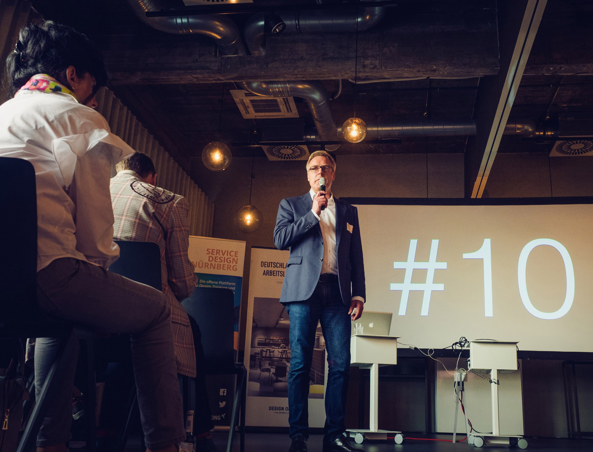Eröffnung der #10 durch den Veranstalter Stefan Wacker Eröffnung der #10 durch den Veranstalter Stefan Wacker
