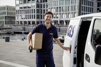Paketzustellung per GLS-eVan in Dortmund.