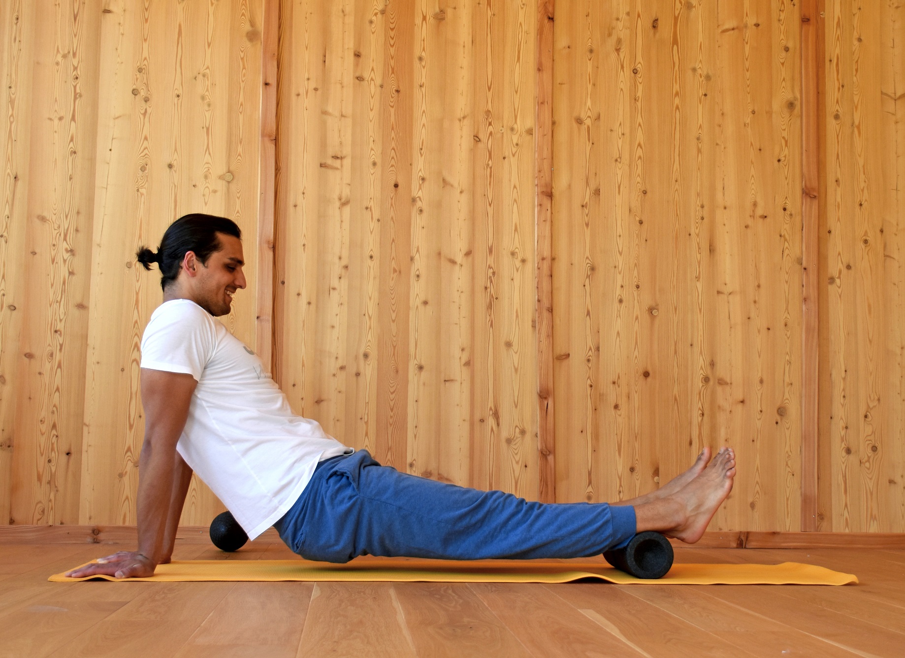 Yogalehrer und Ayurvedatherapeut Cristian Zanfir (Bildquelle: (c) Staudacherhof)
