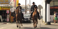 Traumziel USA: Berittene Polizisten in Los Angeles (Foto: Stiftung Völkerverständigung) Traumziel USA: Berittene Polizisten in Los Angeles (Foto: Stiftung Völkerverständigung)