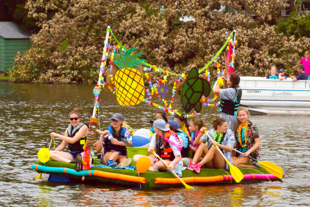 Kreativität ist bei dieser außergewöhnlichen Regatta in Rockford Trumpf.