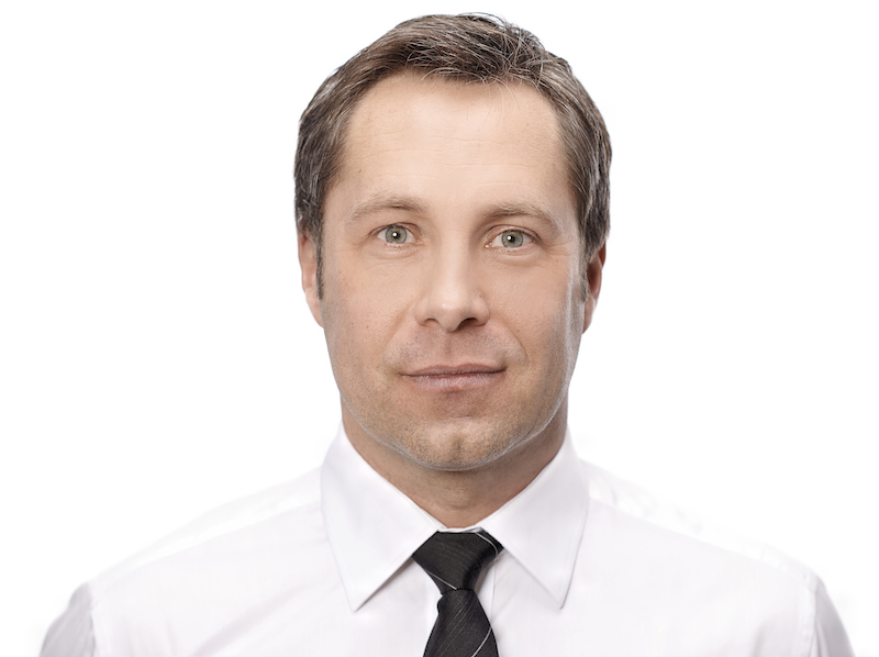 Dr. Frank Knoche, headfinders.com Dr. Frank Knoche, headfinders.com