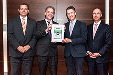 V.l.n.r.: Dr. C. Dethloff (ServiceValue), A. Lehmann & Dr. M. Mayer (UBIMET), J. Wulf (hnw cons.)