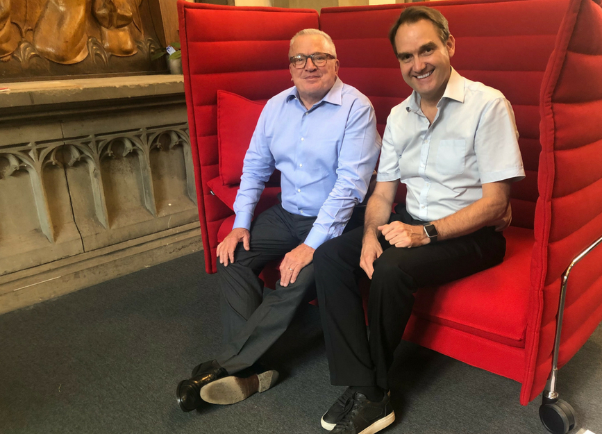 MdB Thomas Sattelberger und Dr. Oliver Grün (v.l.) in der DIGITAL CHURCH MdB Thomas Sattelberger und Dr. Oliver Grün (v.l.) in der DIGITAL CHURCH