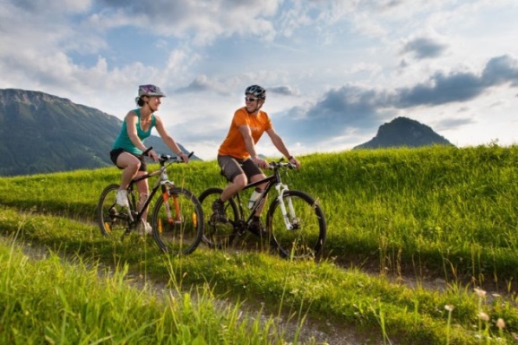 Sportlich hoch hinaus geht?s für Biker im sommerlichen Pfronten Pfronten Tourismus, E. Reiter (Bildq