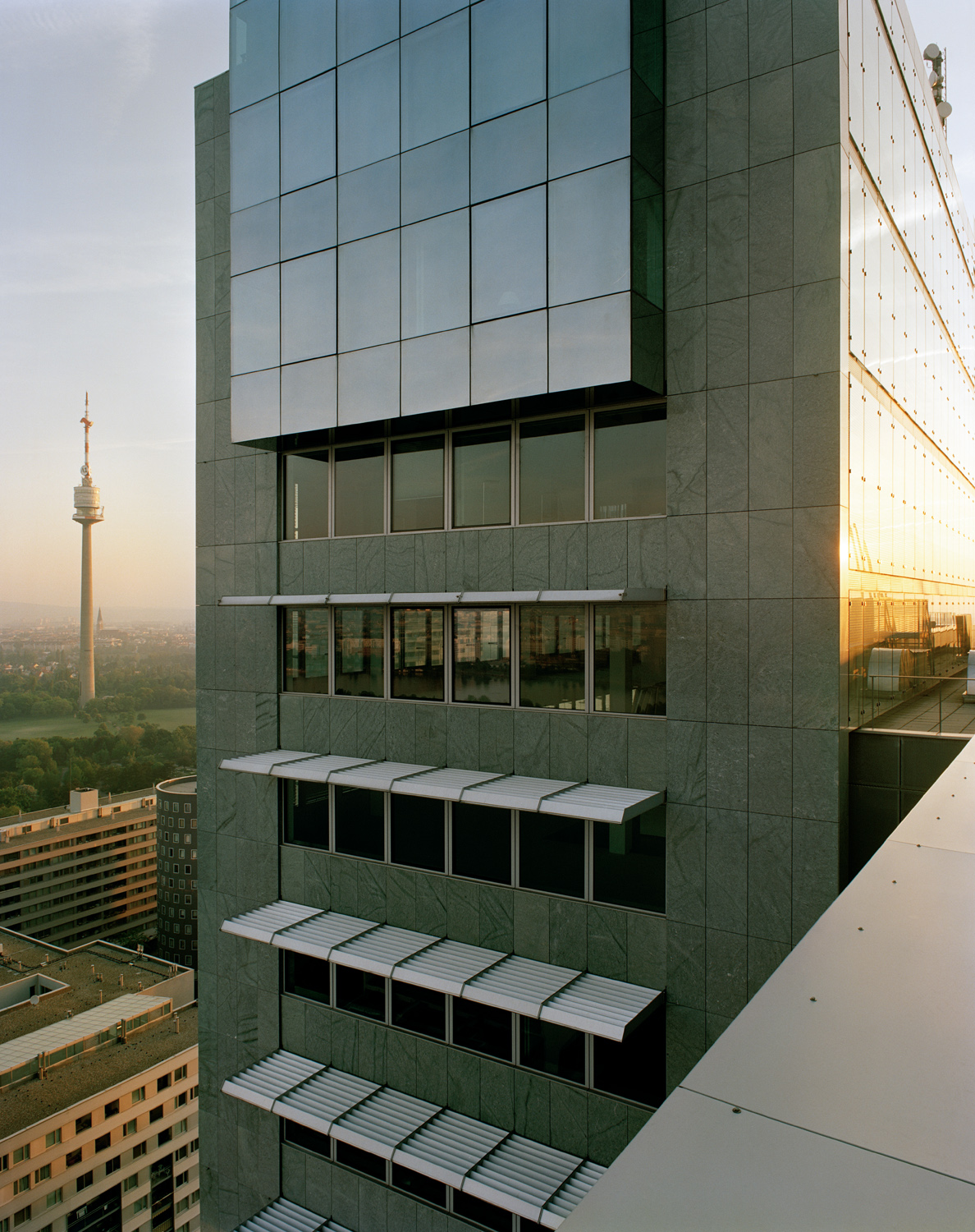 Ares Tower, Wien (Bildquelle: Amisola Immobilien AG) Ares Tower, Wien (Bildquelle: Amisola Immobilien AG)