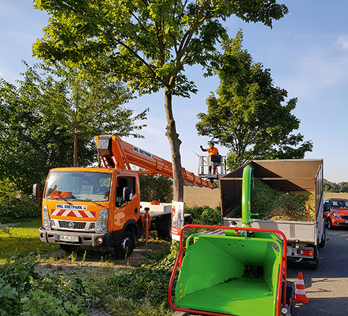 Das Ausstellungs-Highlight auf der GaLaBau 2018: verschiedene Arbeitsbühnen aus dem HKL MIETPARK.