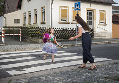 Nicht immer ist der kürzeste der beste Weg:Ein Schulweg sollte vor allem sicher sein.Foto:HUK-COBURG