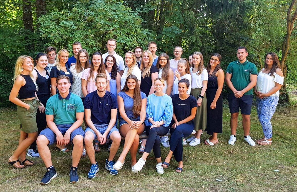 Insgesamt absolvieren derzeit 26 junge Menschen eine Ausbildung bei der Wertgarantie Group.