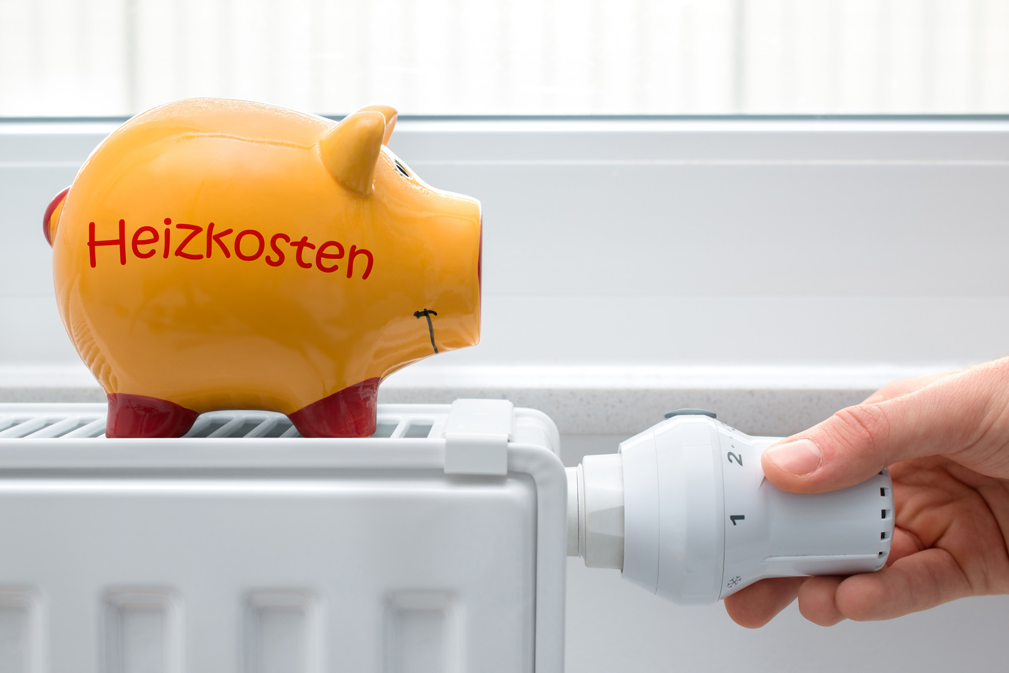 Dank moderner Lüftungsanlagen lässt sich die Heizkostenabrechnung um 30 bis 50 Prozent reduzieren. Dank moderner Lüftungsanlagen lässt sich die Heizkostenabrechnung um 30 bis 50 Prozent reduzieren.
