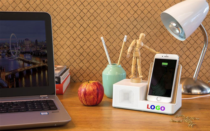 Wireless Charger sind das Werbegeschenk im Herbst 2018 Wireless Charger sind das Werbegeschenk im Herbst 2018