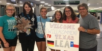 Schüleraustausch USA: Lea bei ihrer Gastfamilie in Texas (Foto: Stiftung Völkerverständigung) Schüleraustausch USA: Lea bei ihrer Gastfamilie in Texas (Foto: Stiftung Völkerverständigung)