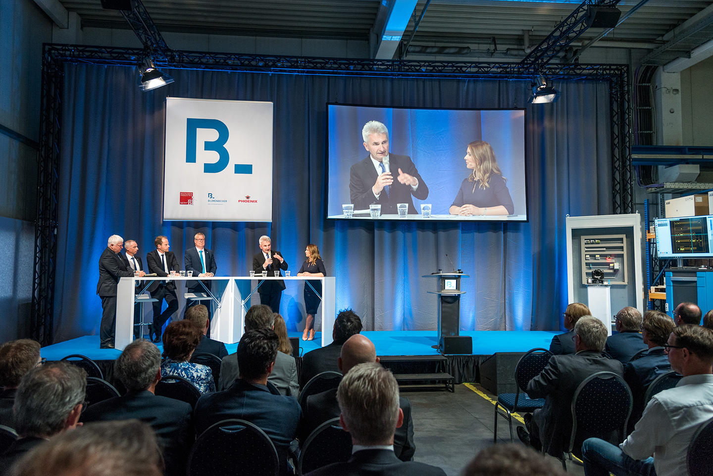 Minister Pinkwart bei Blumenbecker zu Gast - Thema Digitalisierung in der Industrie Minister Pinkwart bei Blumenbecker zu Gast - Thema Digitalisierung in der Industrie