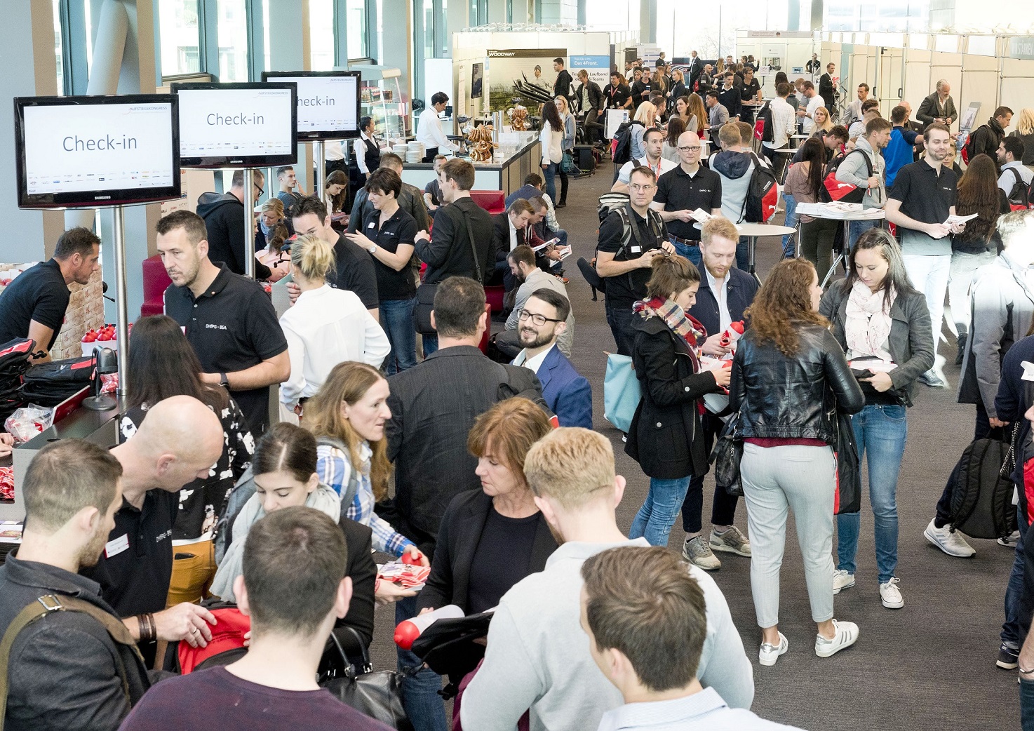 2017 besuchtenüber 1.000 Teilnehmer den Aufstiegskongress