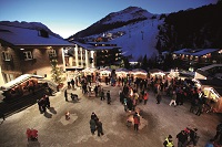 Weihnachtsmarkt am Skilift (Lech Zürs Tourismus) Weihnachtsmarkt am Skilift (Lech Zürs Tourismus)