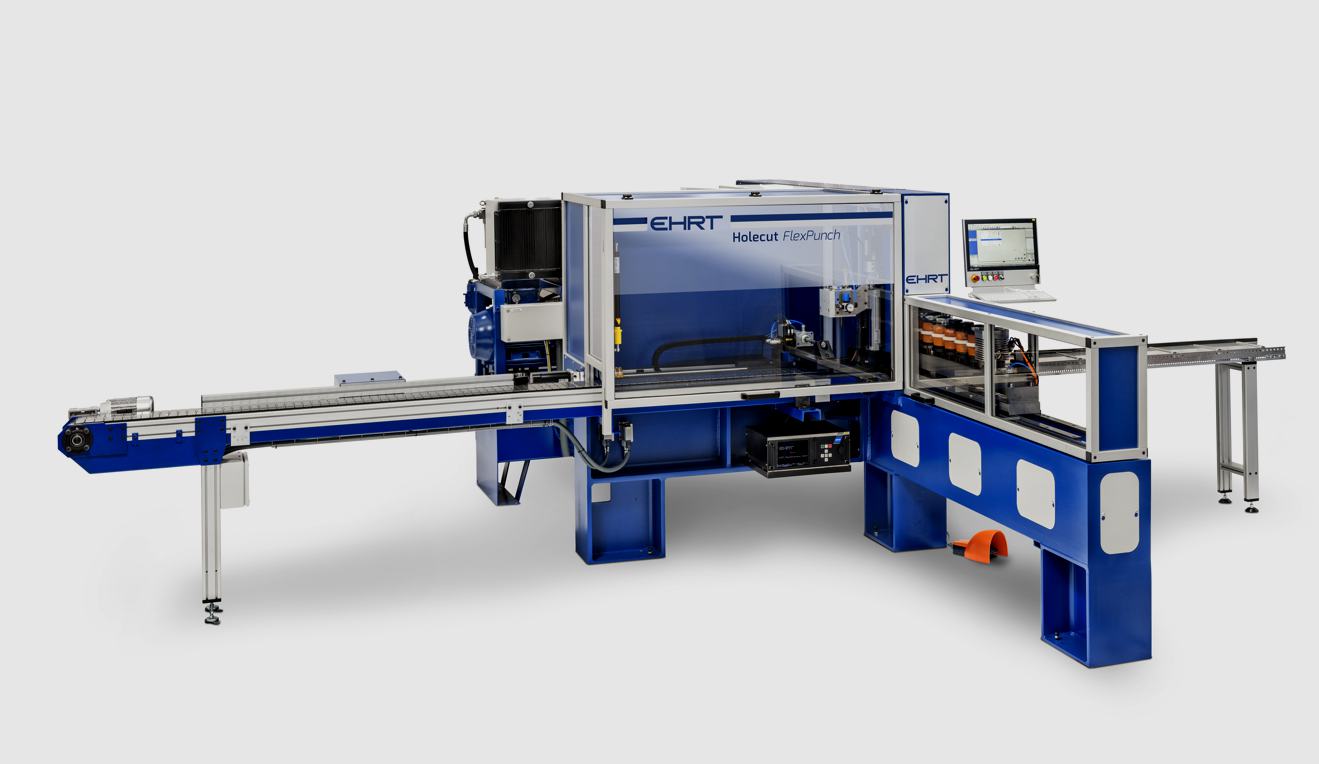 Die neue Holecut FlexPunch Stanzmaschine (Bildquelle: Ehrt Maschinenbau GmbH)