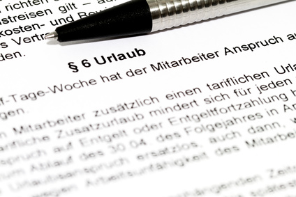 Haben Sie Fragen zu Ihrem Urlaubsanspruch in der Probezeit? Rufen Sie uns an unter 09431 998 00 50. 