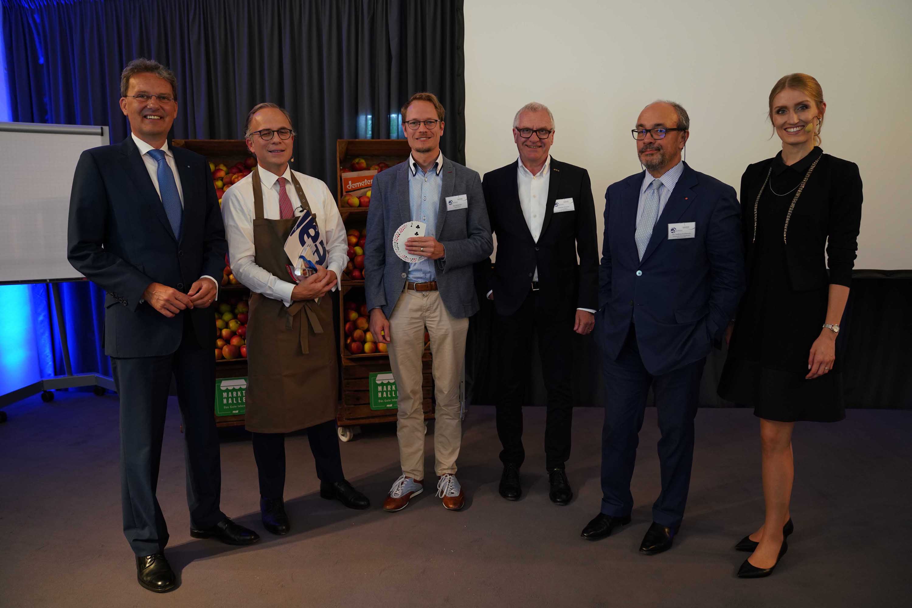 15. Internationales Marken-Kolloqium?Gastgeber Guido Quelle mit Referenten