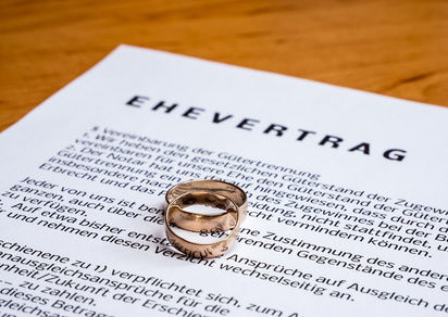 Wollen auch Sie einen Ehevertrag nachträglich abschließen? Rufen Sie uns an unter 0221 27 78 27 53. Wollen auch Sie einen Ehevertrag nachträglich abschließen? Rufen Sie uns an unter 0221 27 78 27 53.