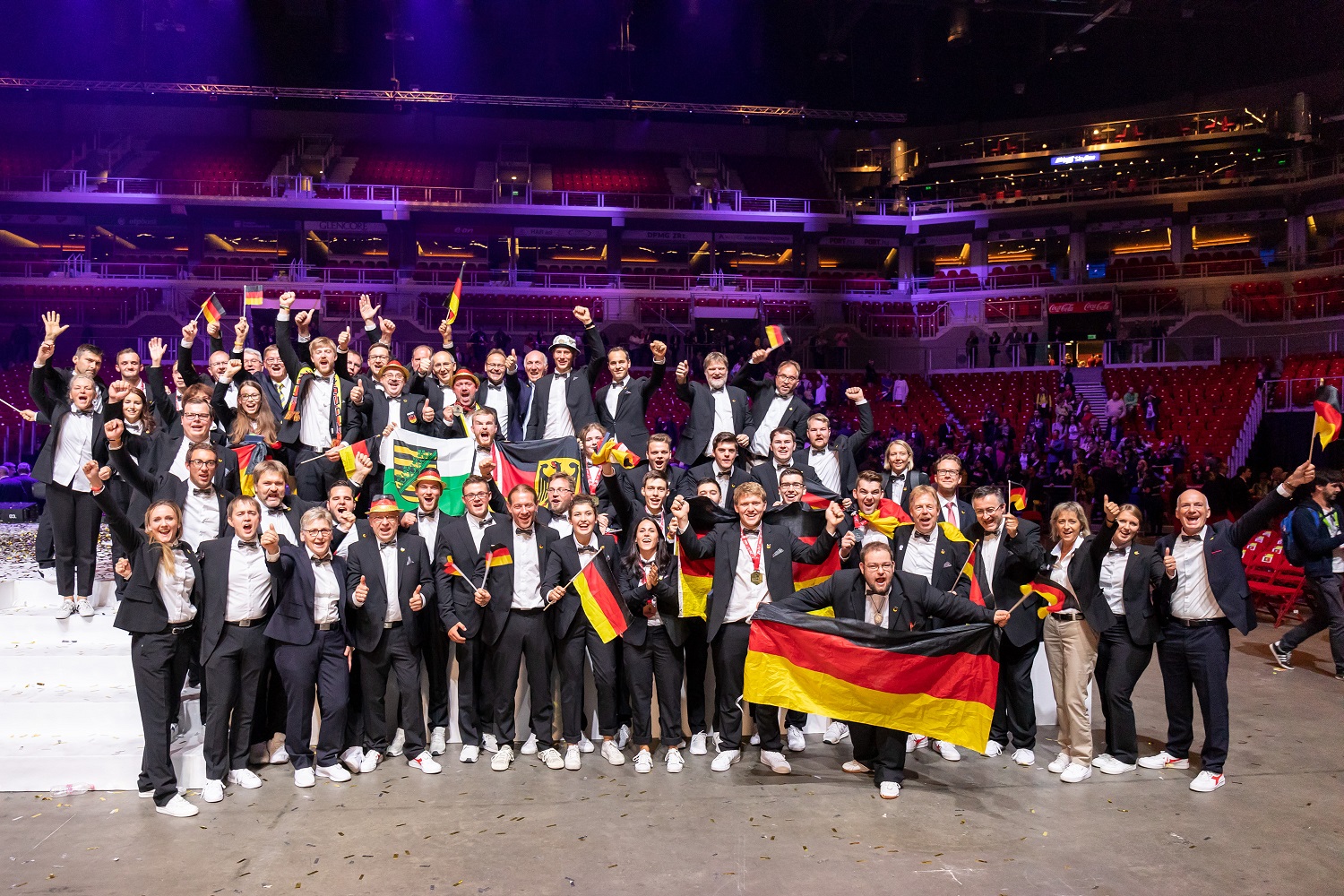 Die deutsche Berufe-Nationalmannschaft jubeltüber die hervorragenden Leistungen.