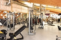 Moderner Fitnessraum (c) David Pompa Alarcón (Wahaha Paradise) Moderner Fitnessraum (c) David Pompa Alarcón (Wahaha Paradise)