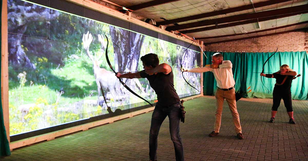 BowSim 4D Mega heißt das größte Bogenkino der Welt. Es hat am 1. September in Köln eröffnet. BowSim 4D Mega heißt das größte Bogenkino der Welt. Es hat am 1. September in Köln eröffnet.
