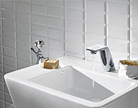 Die Waschtischarmatur ALESSI Sense by HANSA. Foto: Hansa Armaturen GmbH Die Waschtischarmatur ALESSI Sense by HANSA. Foto: Hansa Armaturen GmbH