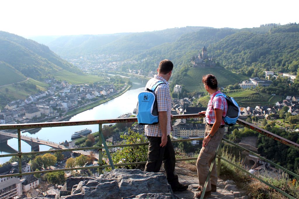 Moselsteig-Seitensprung Cochemer Ritterrunde (Bildquelle: (c)Tourist-Information Ferienland Cochem) Moselsteig-Seitensprung Cochemer Ritterrunde (Bildquelle: (c)Tourist-Information Ferienland Cochem)