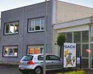 Das Firmengebäude von Vereinsbedarf Sack in Grevenbroich-Hemmerden