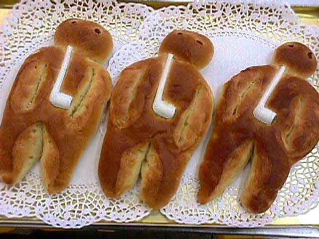 Verteilung an Obdachlose an St. Martin und Nikolaus