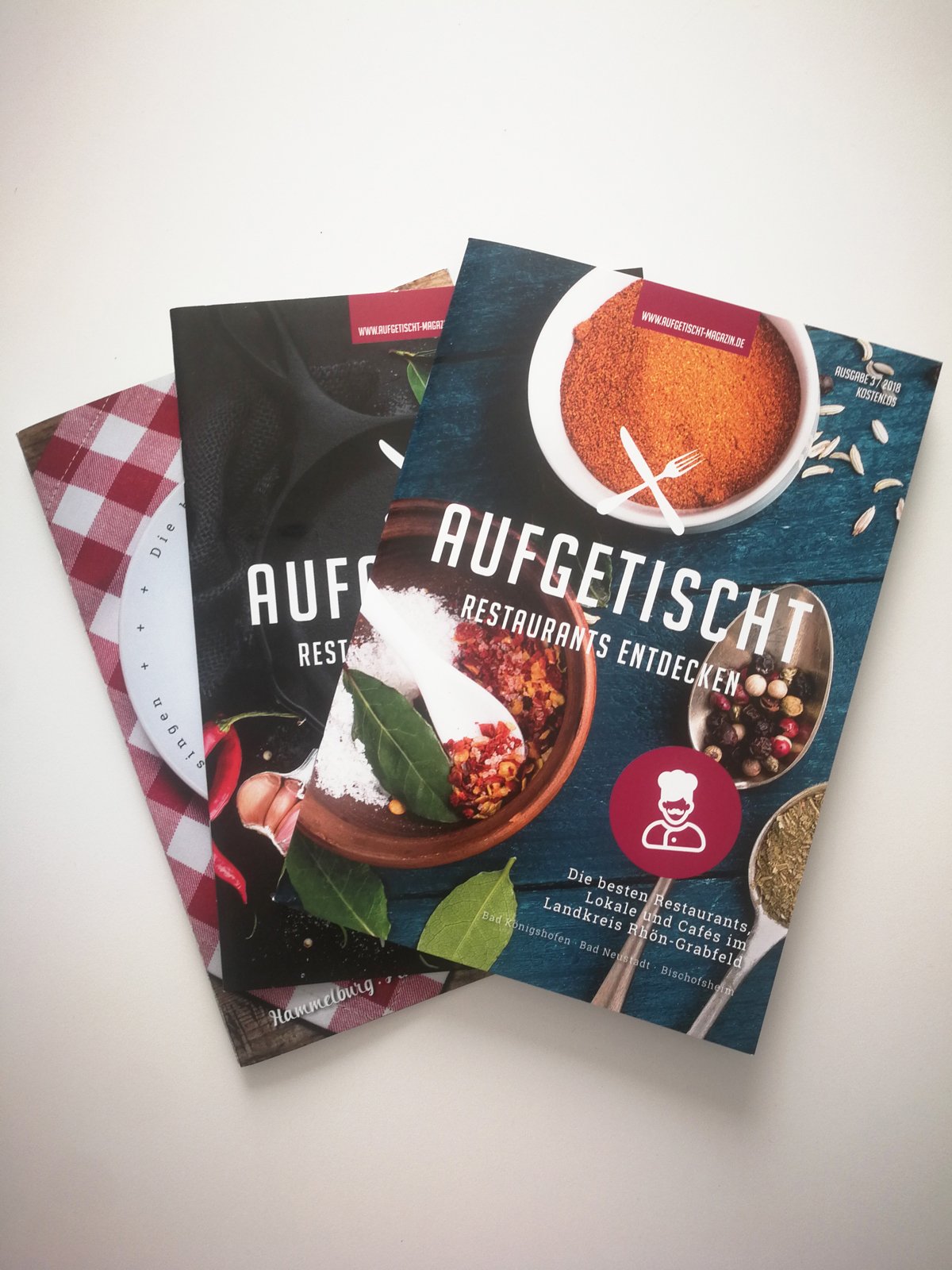 Aller guten Dinge sind drei - die neuste Ausgabe des Magazins Augetischt ist erschienen. Aller guten Dinge sind drei - die neuste Ausgabe des Magazins Augetischt ist erschienen.