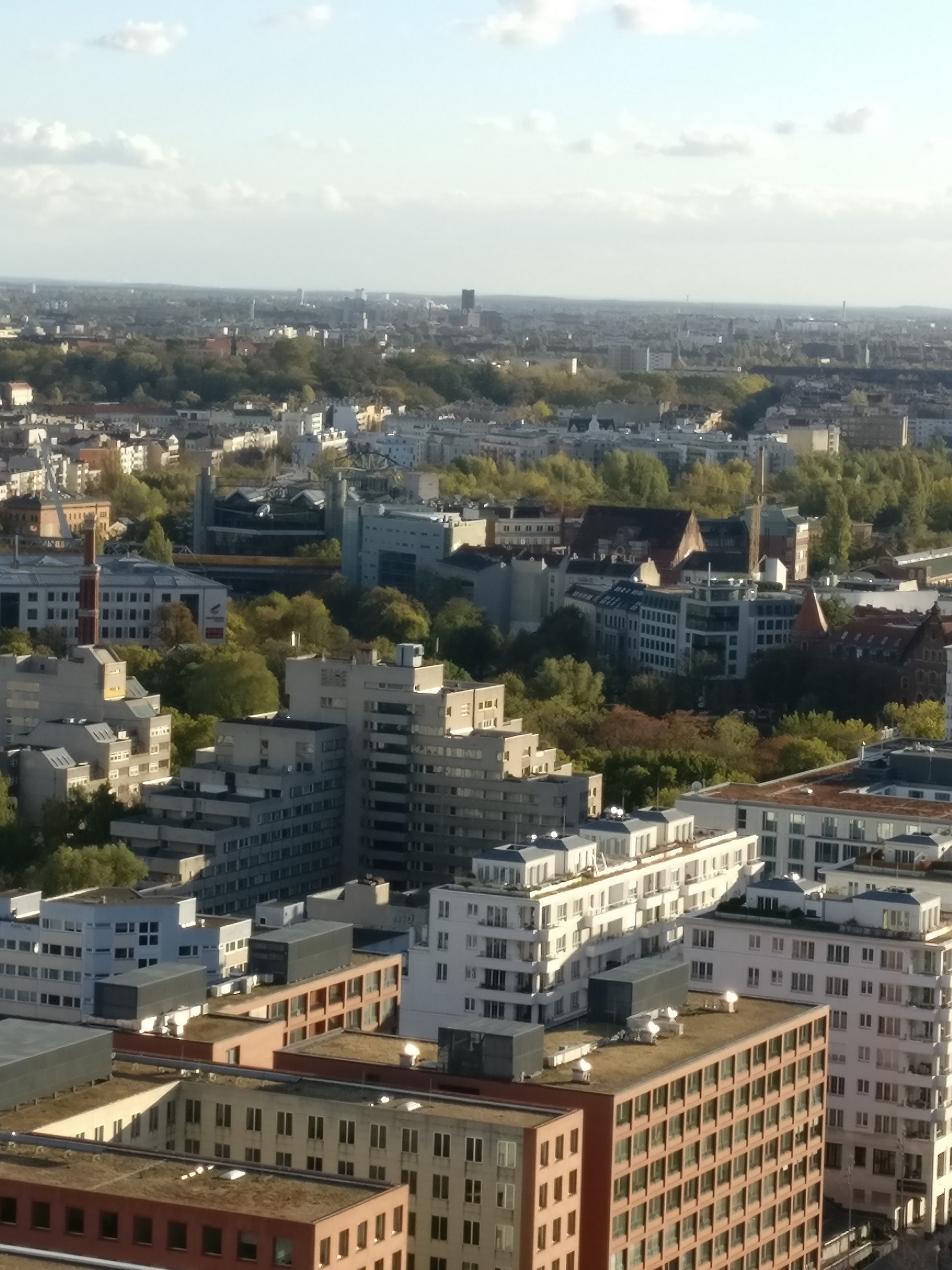 Berlin Mitte - Eric Mozanowski zu Mikro-Apartments