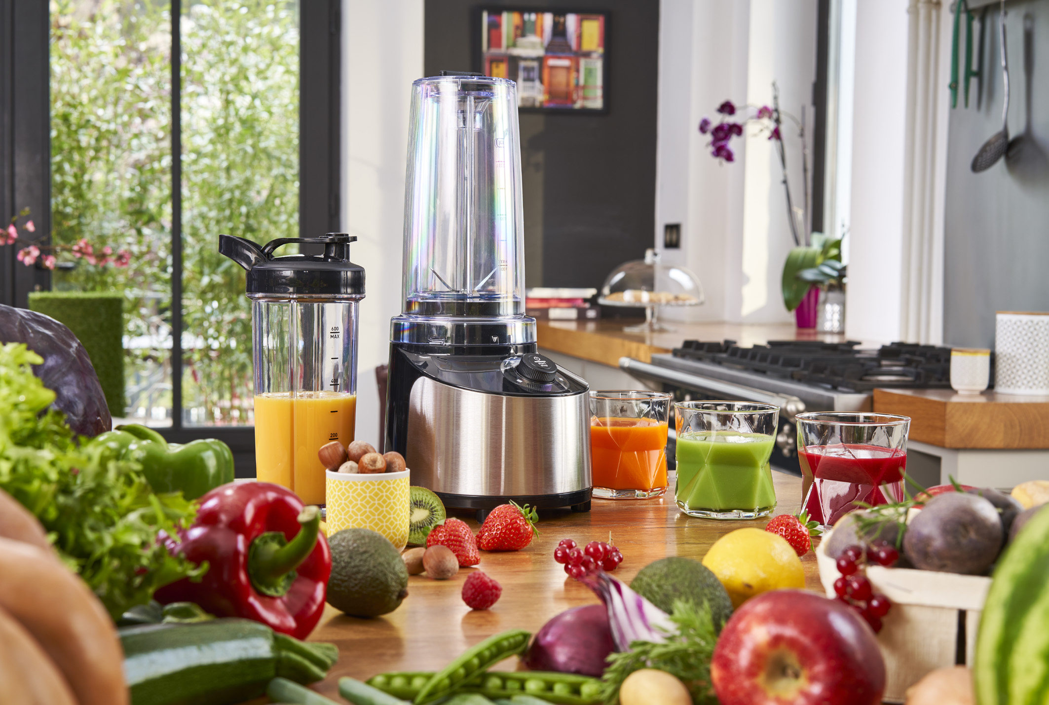 Der Krups Freshboost Vakuum Standmixer to go bewahrt Vitamine von Obst und Gemüse (Bildquelle: Group Der Krups Freshboost Vakuum Standmixer to go bewahrt Vitamine von Obst und Gemüse (Bildquelle: Group