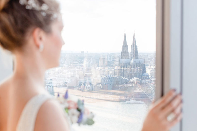KölnSKY ermöglicht Traumhochzeiten mit Panoramablick (Foto: KölnSKY, frei zur Veröffentlichung) KölnSKY ermöglicht Traumhochzeiten mit Panoramablick (Foto: KölnSKY, frei zur Veröffentlichung)
