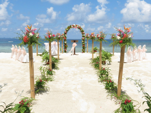 Mit reisefieber reisen findet man garantiert die perfekte Insel für die eigene Traumhochzeit.