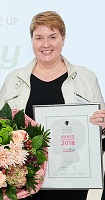Elisabeth Schöppner, Projektleiterin des Girls'Day – Mädchen-Zukunftages freute sich über den Award. Elisabeth Schöppner, Projektleiterin des Girls'Day – Mädchen-Zukunftages freute sich über den Award.