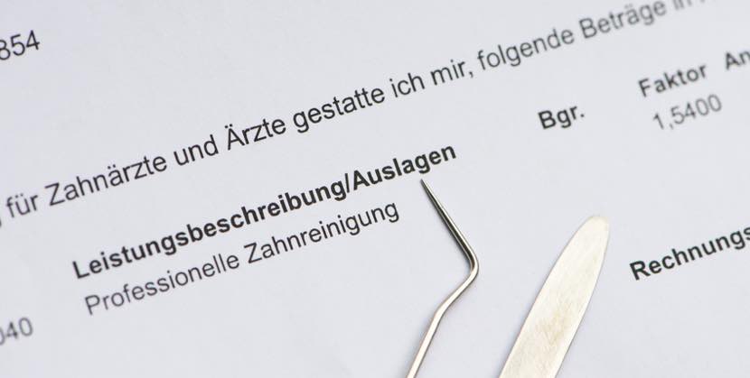 Regelmäßige, professionelle Zahnpflege ist wichtig. (Bildquelle:©DoraZett?Fotolia)