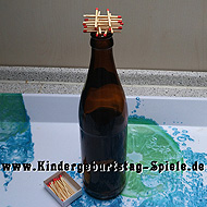 In der riesigen Spielesammlung befinden sich auch knifflige Streichholzspiele