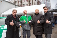 Übergabe der Defibrillatoren Übergabe der Defibrillatoren