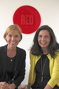 Ina Biehl-v.Richthofen und Monika Schäfer-Feil (v. l. n. r.) © rfw.
